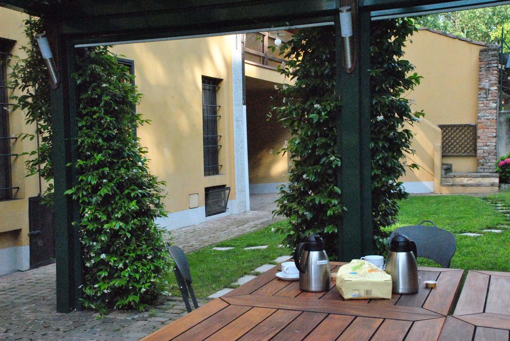 Hotel Casa Dei Frati Asti Exterior foto