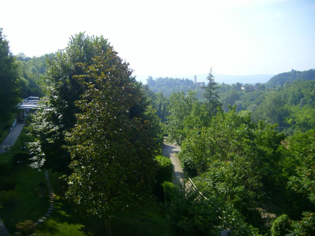 Hotel Casa Dei Frati Asti Zimmer foto