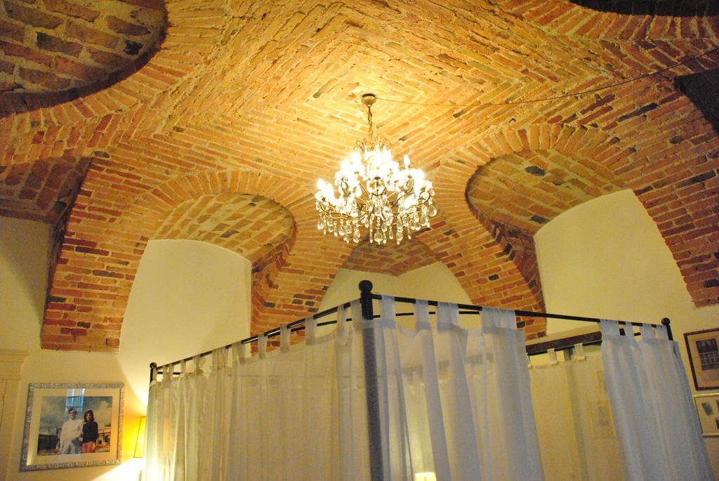 Hotel Casa Dei Frati Asti Exterior foto